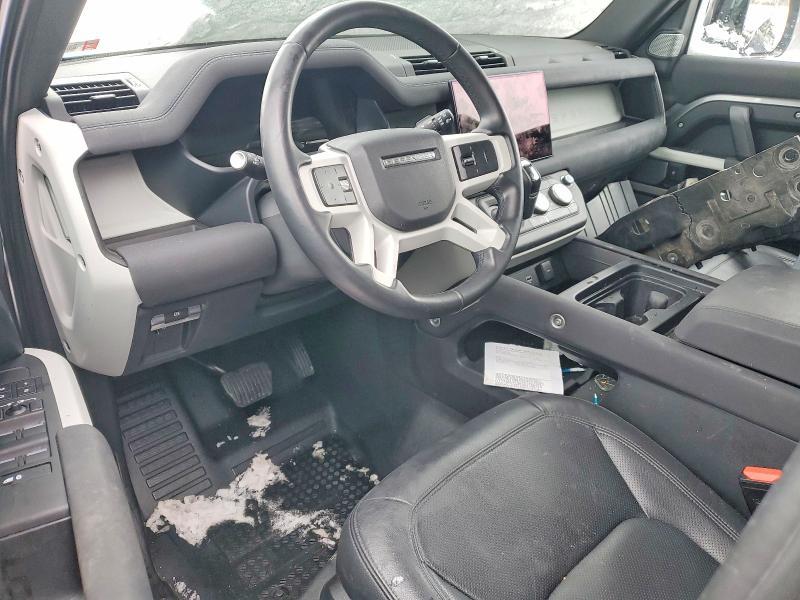 2023 Land Rover Defender 130 se