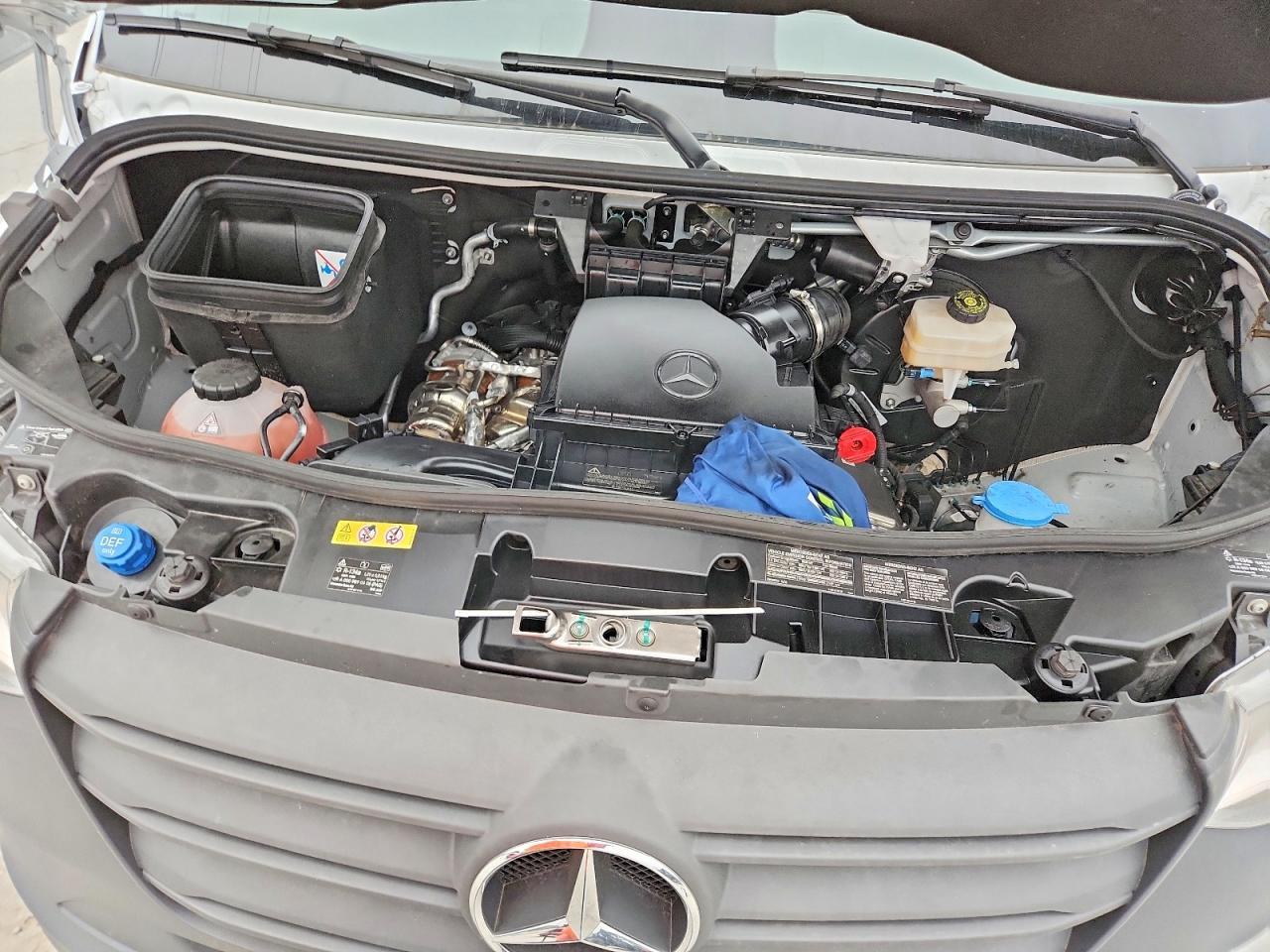 2025 Mercedes-Benz Sprinter 2500