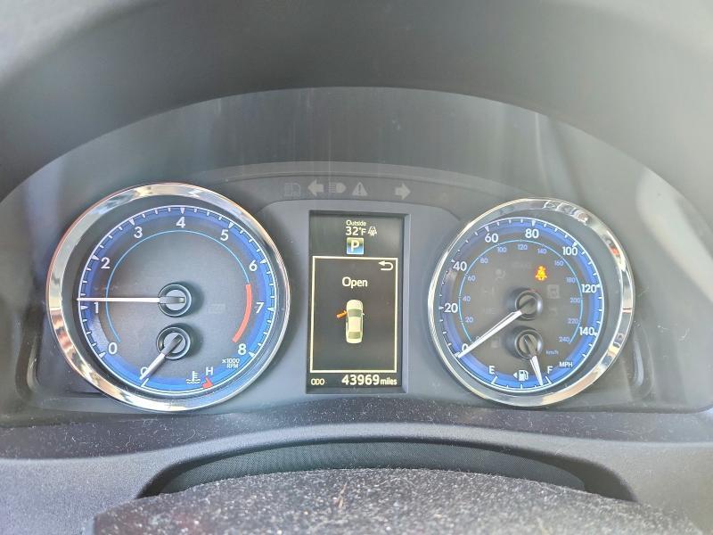 2019 Toyota Corolla se