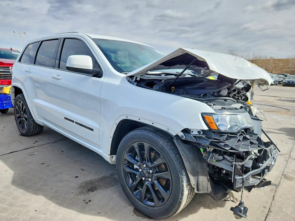 2020 Jeep Grand Cherokee Laredo