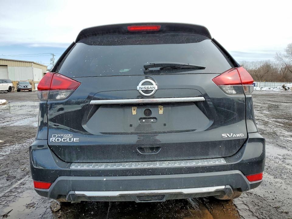 2018 Nissan Rogue sv