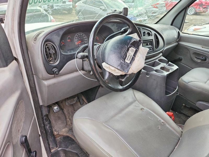 2000 Ford Econoline E250 Van