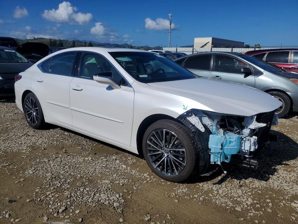 2022 Lexus Es 350 Base