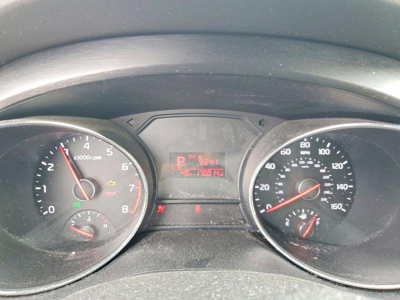 2016 KIA Sedona lx