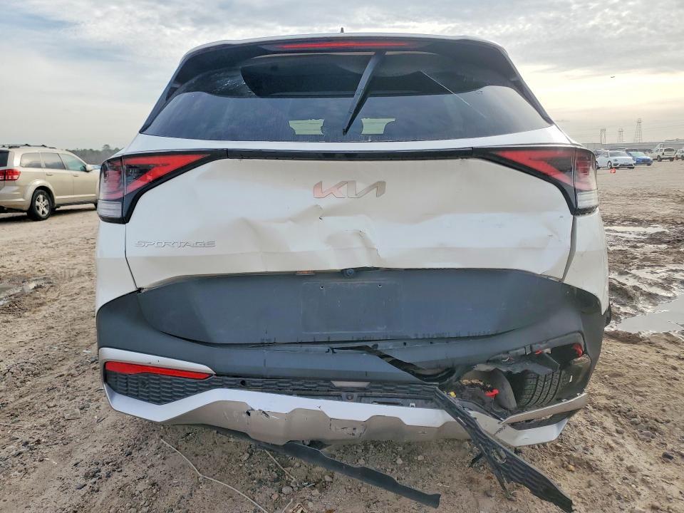 2023 KIA Sportage lx