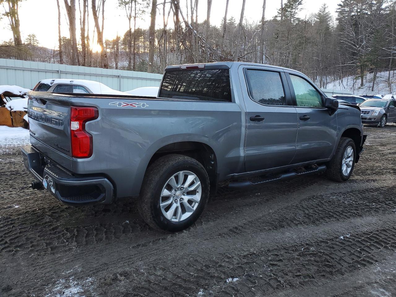 2022 Chevrolet Silverado LTD K1500 Custom