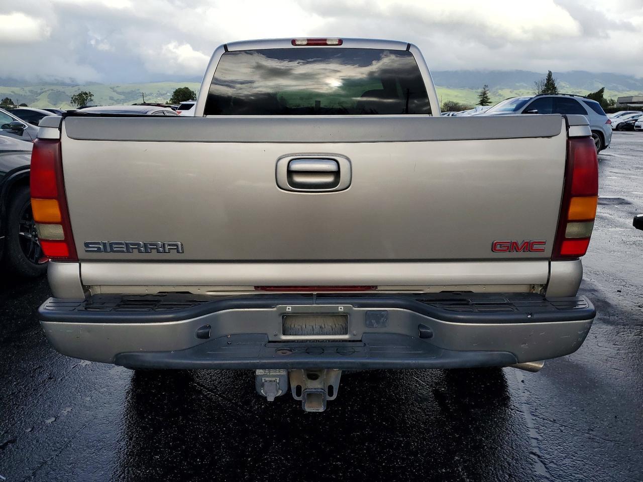 2002 GMC Sierra K1500 Denali