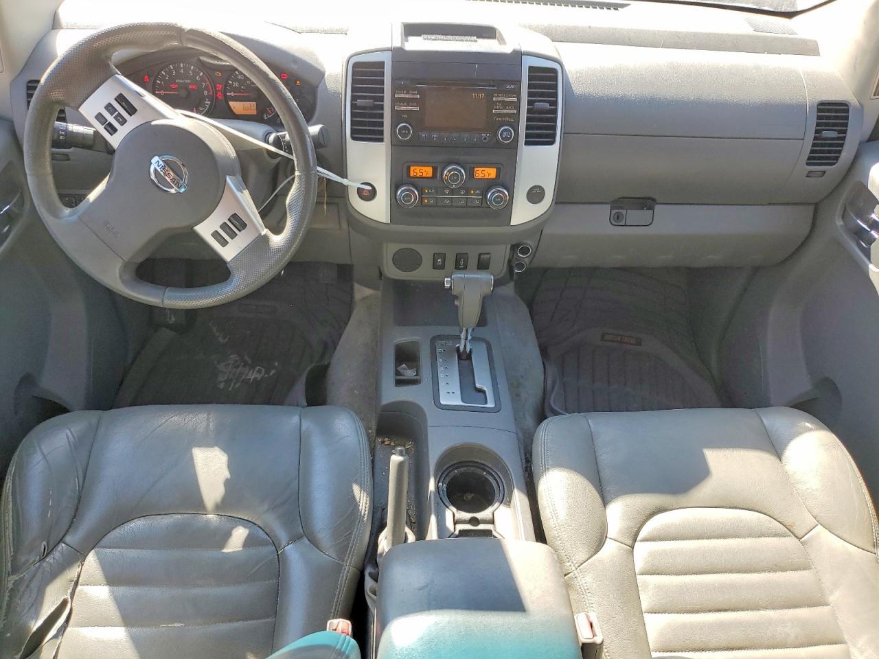 2013 Nissan Frontier s