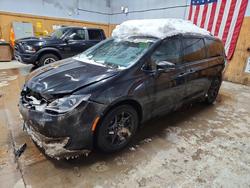 Chrysler Vehiculos salvage en venta: 2019 Chrysler Pacifica Limited