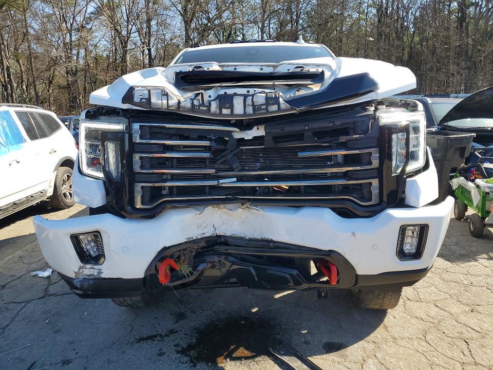 2021 GMC Sierra K2500 AT4