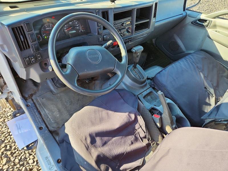 2010 Isuzu NPR