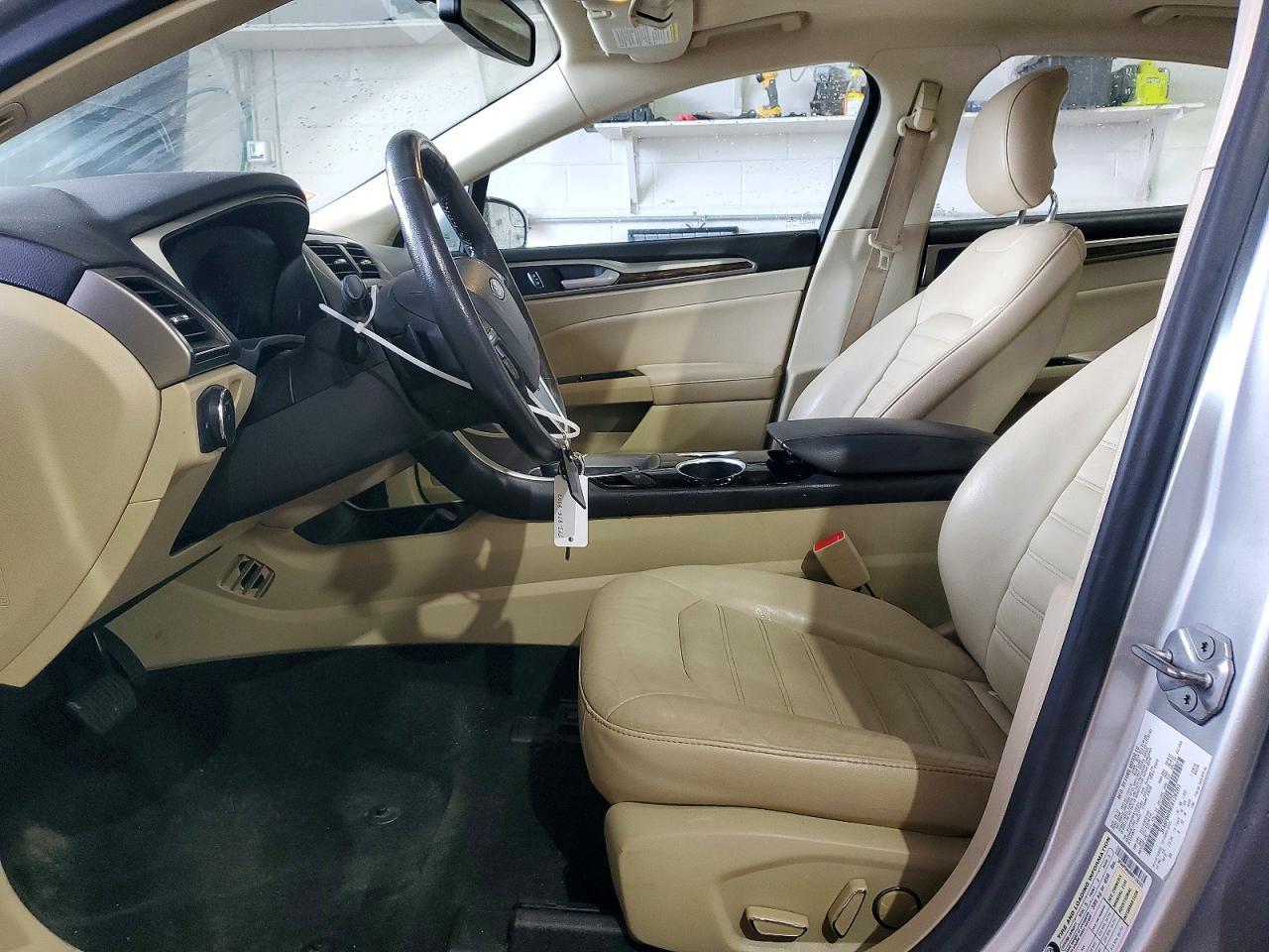 2014 Ford Fusion se