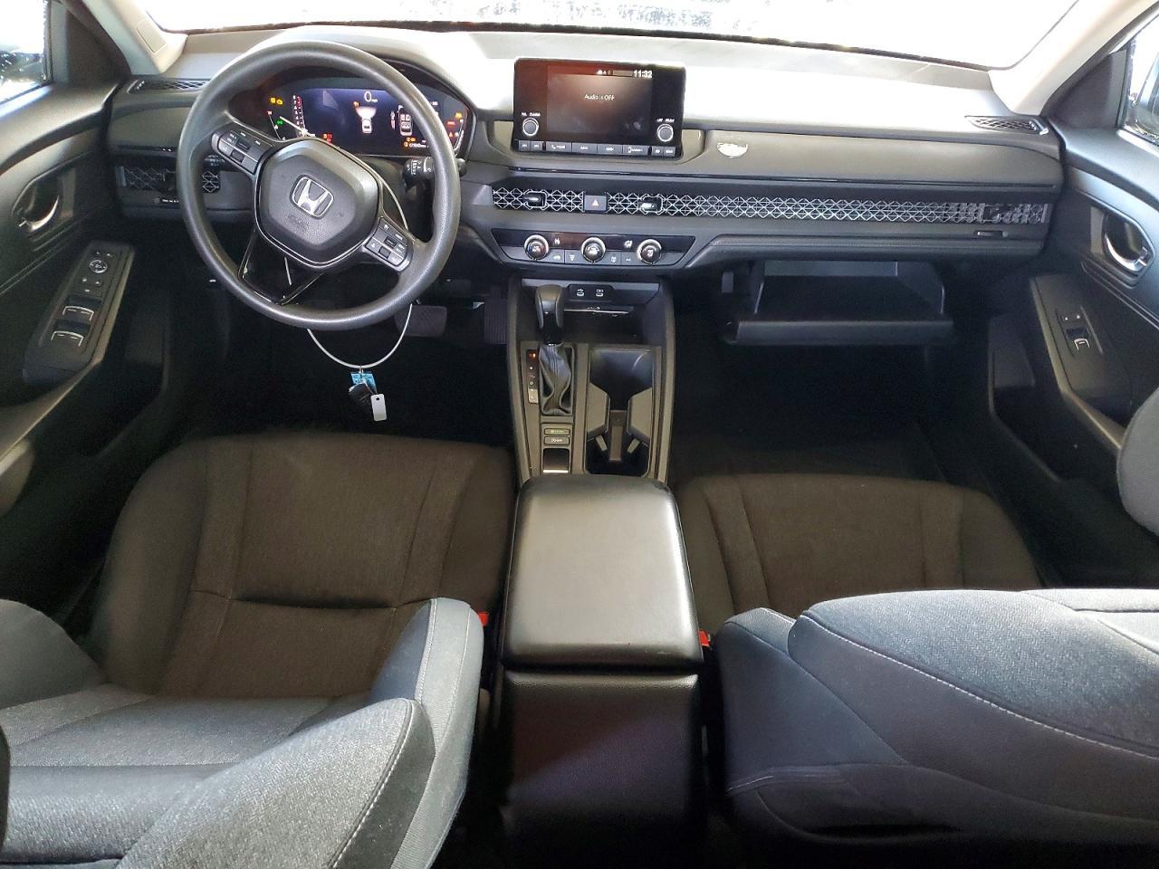 2024 Honda Accord lx