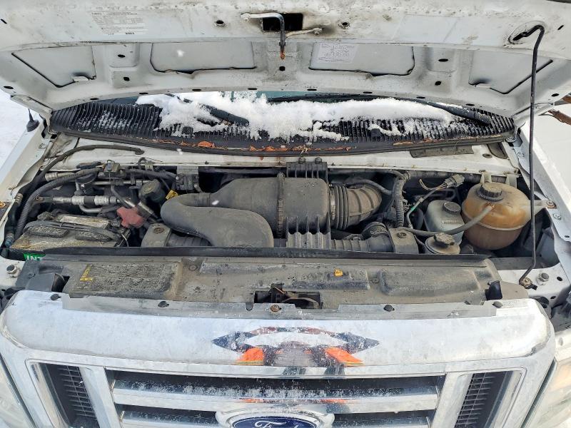 2016 Ford Econoline E350 Super Duty Cutaway van