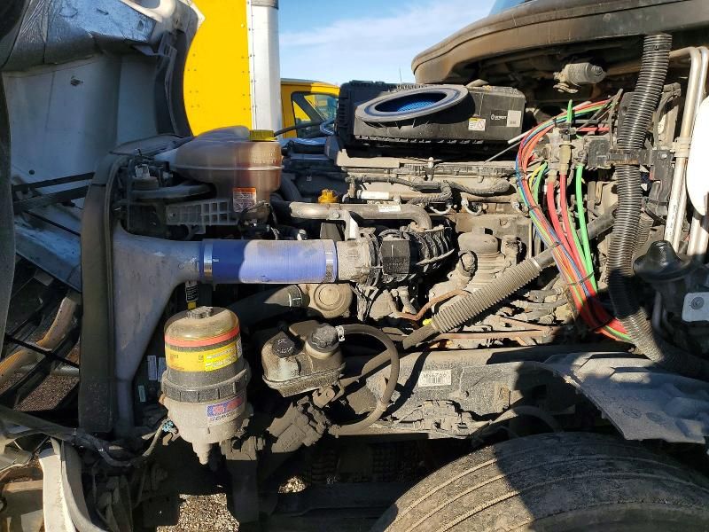 2021 Freightliner Cascadia 126 Semi Truck