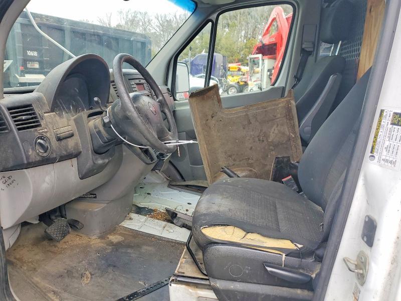 2017 Freightliner Sprinter 2500 2WD V6 Tdsl Cargo 3.0L Worker Standa