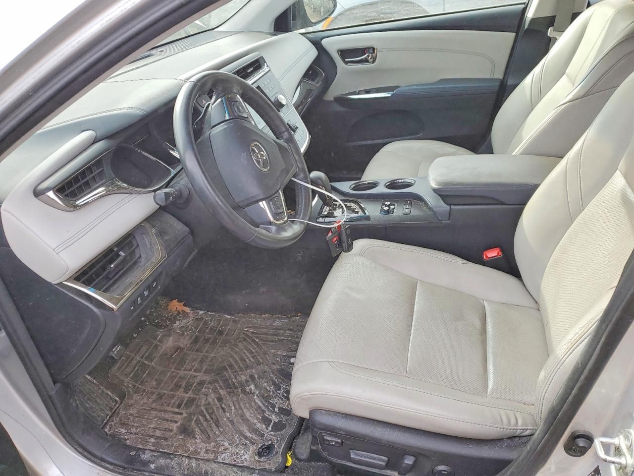 2013 Toyota Avalon Base