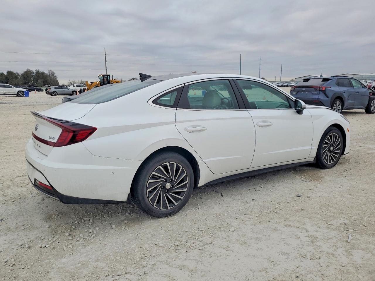 2022 Hyundai Sonata Hybrid