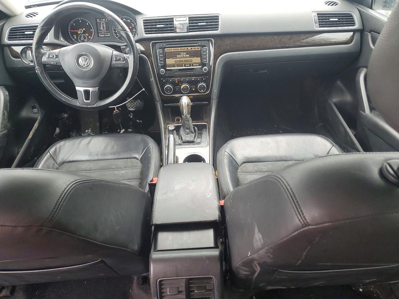2015 Volkswagen Passat sel