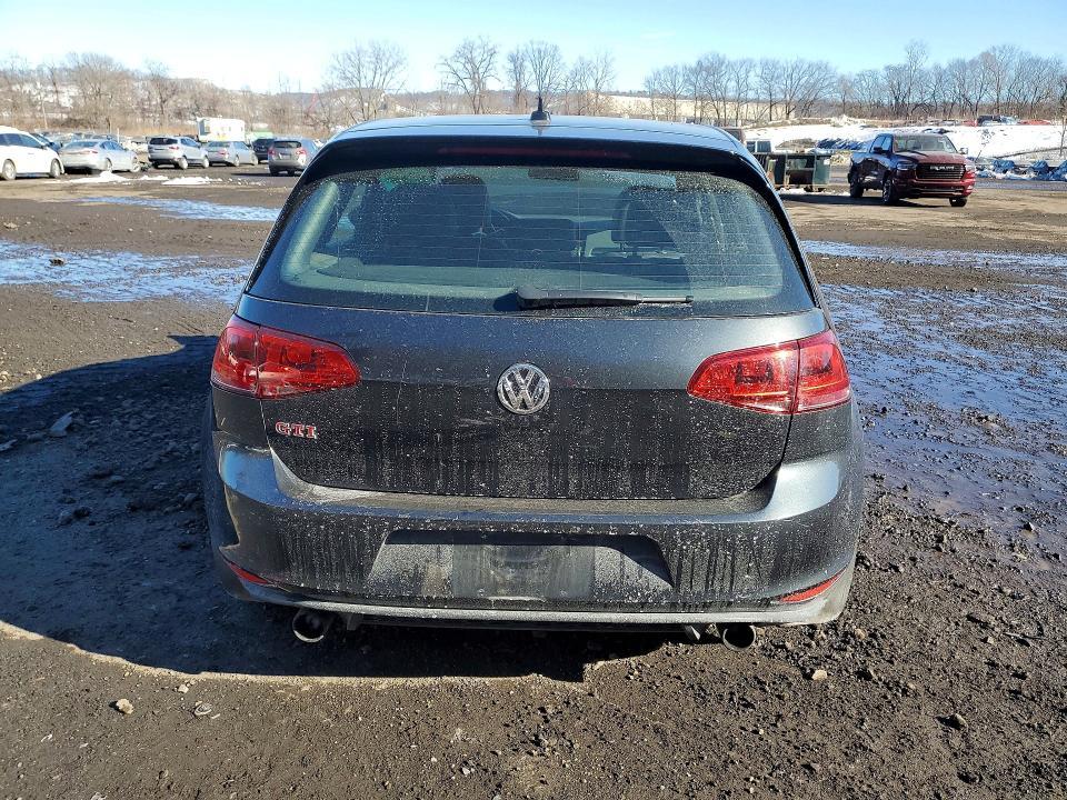 2016 Volkswagen GTI