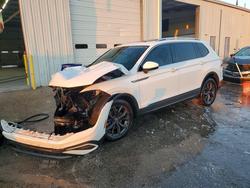 Volkswagen salvage cars for sale: 2022 Volkswagen Tiguan se
