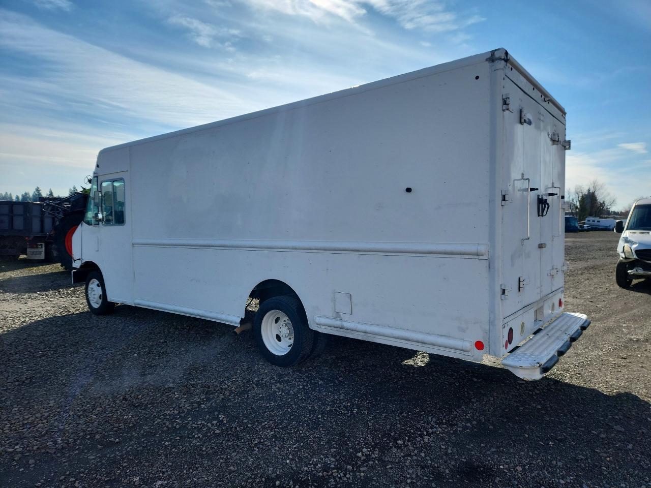 2015 Ford F59 Delivery Truck