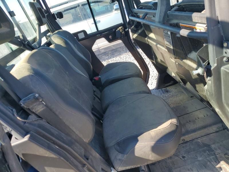 2023 Can-Am Defender-Utility Vehicle