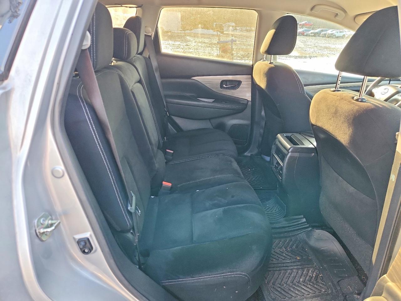 2017 Nissan Murano s