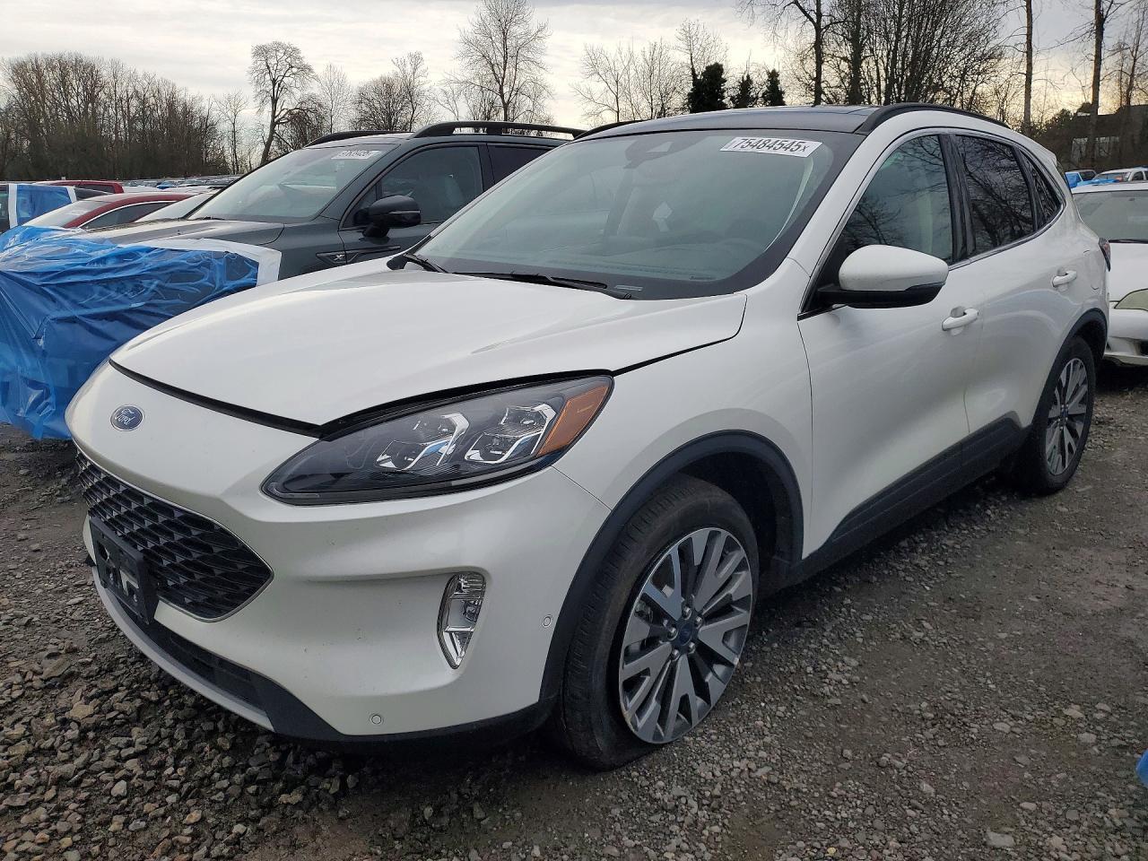 2020 Ford Escape Titanium