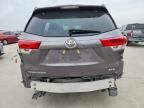 2017 Toyota Highlander se