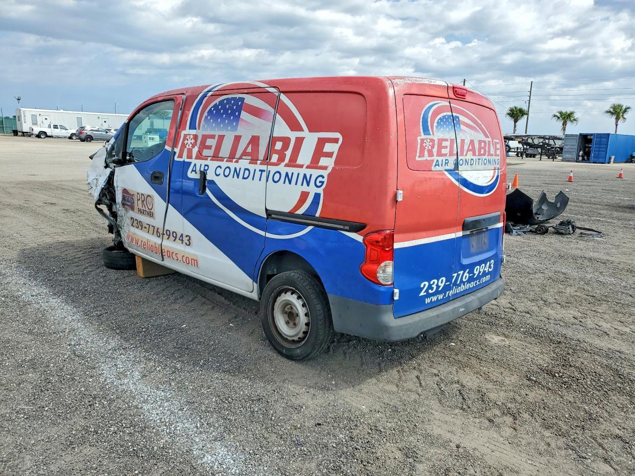 2015 Nissan NV200 SV