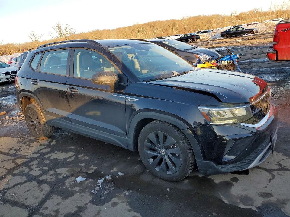 2024 Volkswagen Taos s