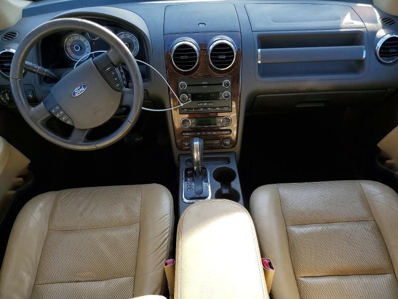 2009 Ford Taurus x Limited