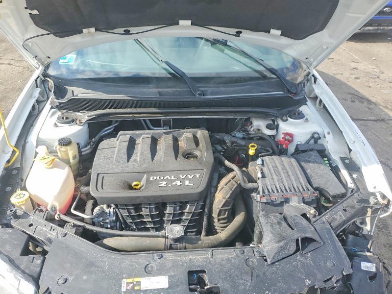 2014 Dodge Avenger se