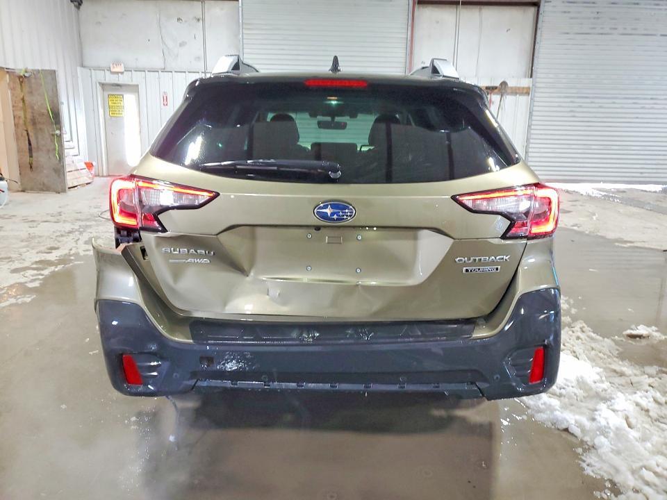 2020 Subaru Outback Touring