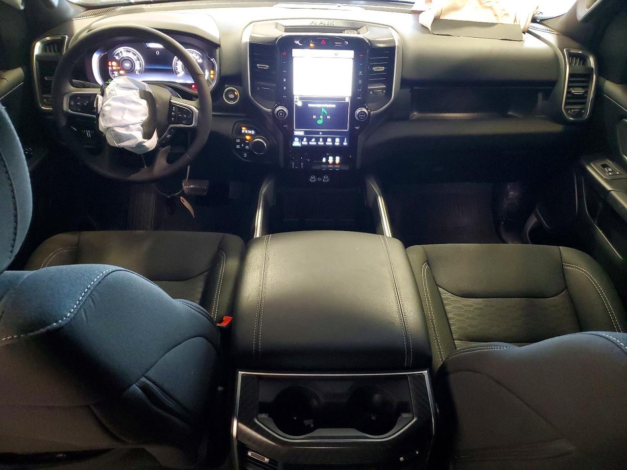 2025 Dodge RAM 1500 BIG Horn