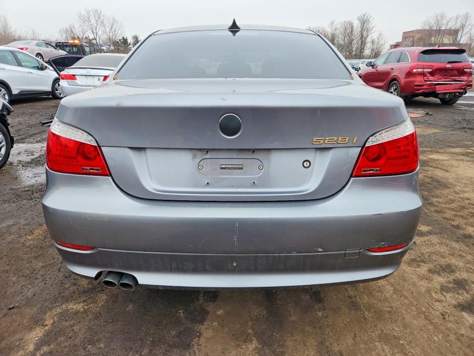 2009 BMW 528 xi