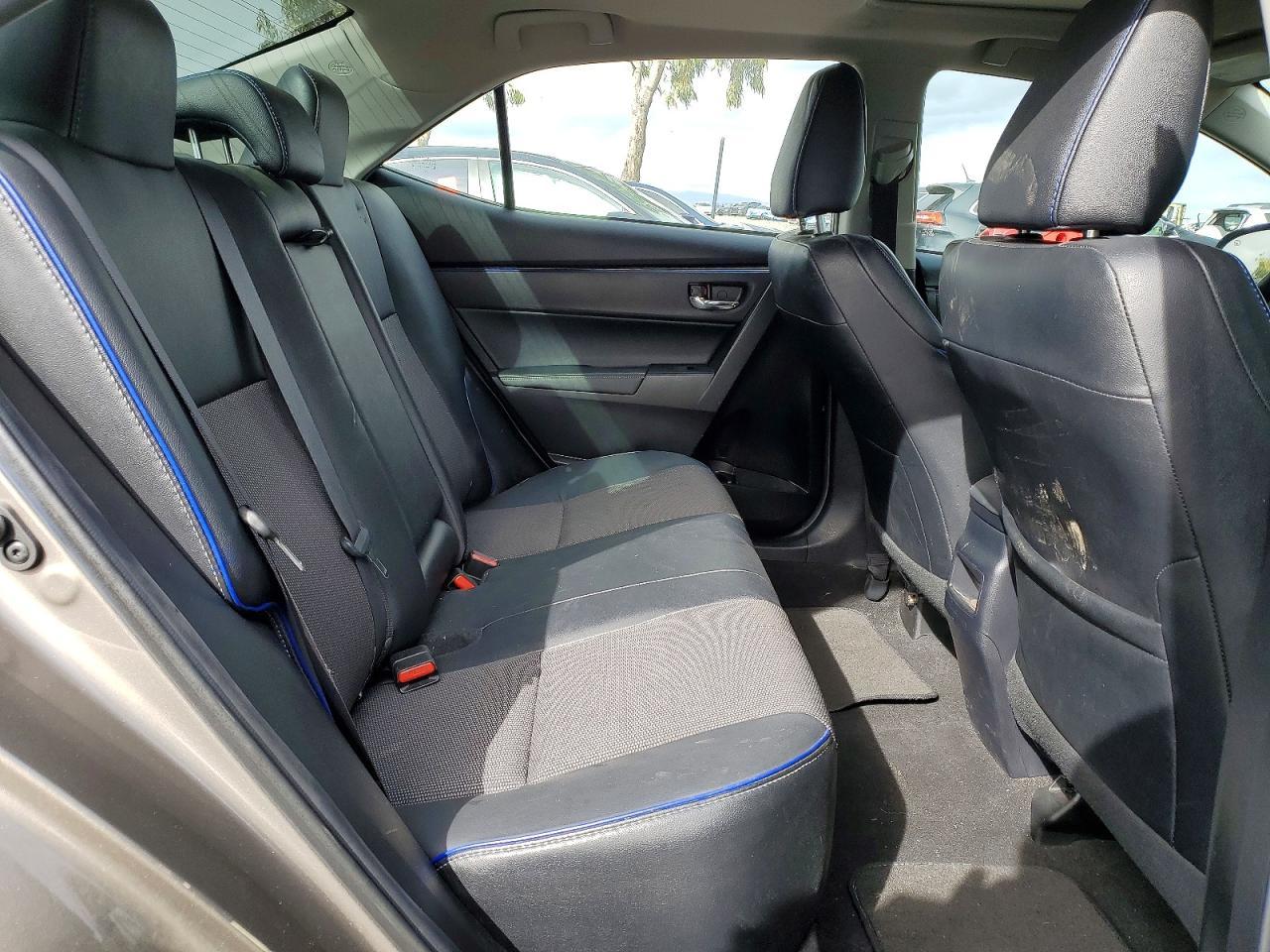 2019 Toyota Corolla se