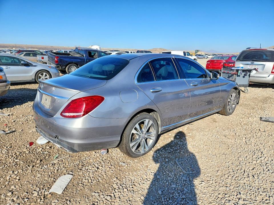 2015 Mercedes-Benz C300