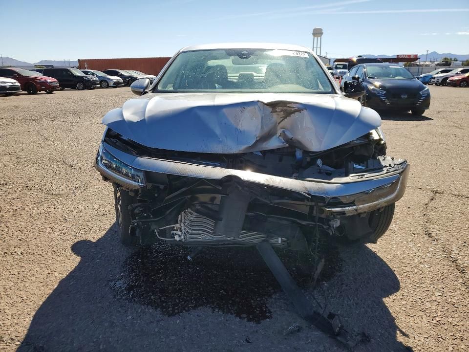 2025 Volkswagen Jetta s