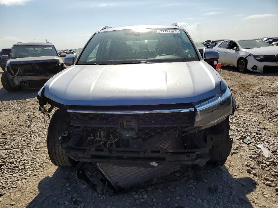 2024 Volkswagen Taos se