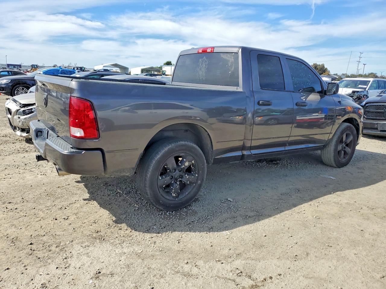 2018 Dodge RAM 1500 ST