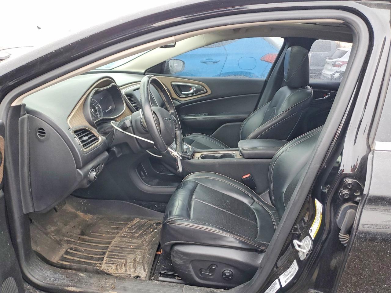 2015 Chrysler 200 c
