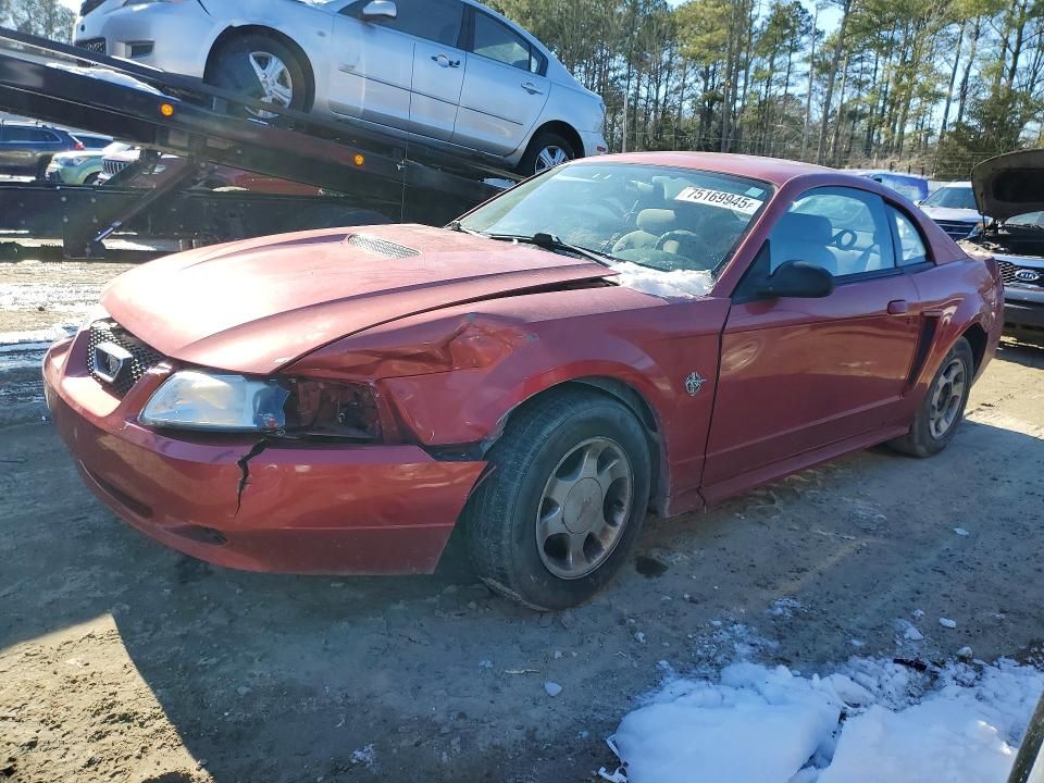 1999 Ford Mustang