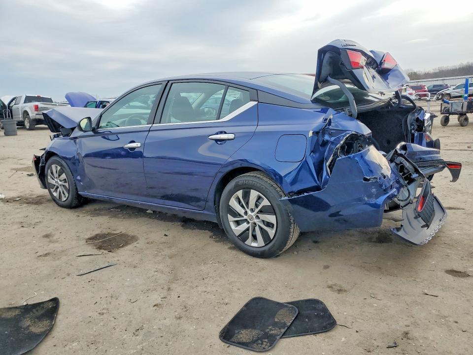 2024 Nissan Altima 2.5 s