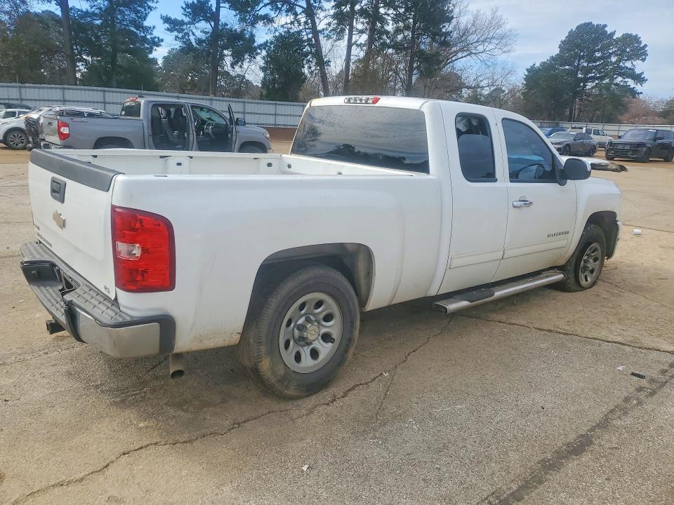 2011 Chevrolet Silverado C1500 LS