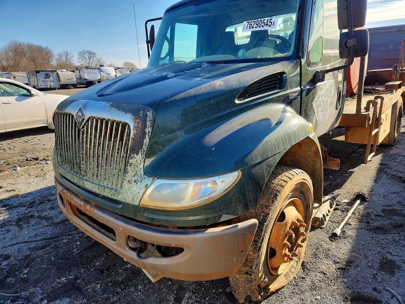 2008 International 4000 4400