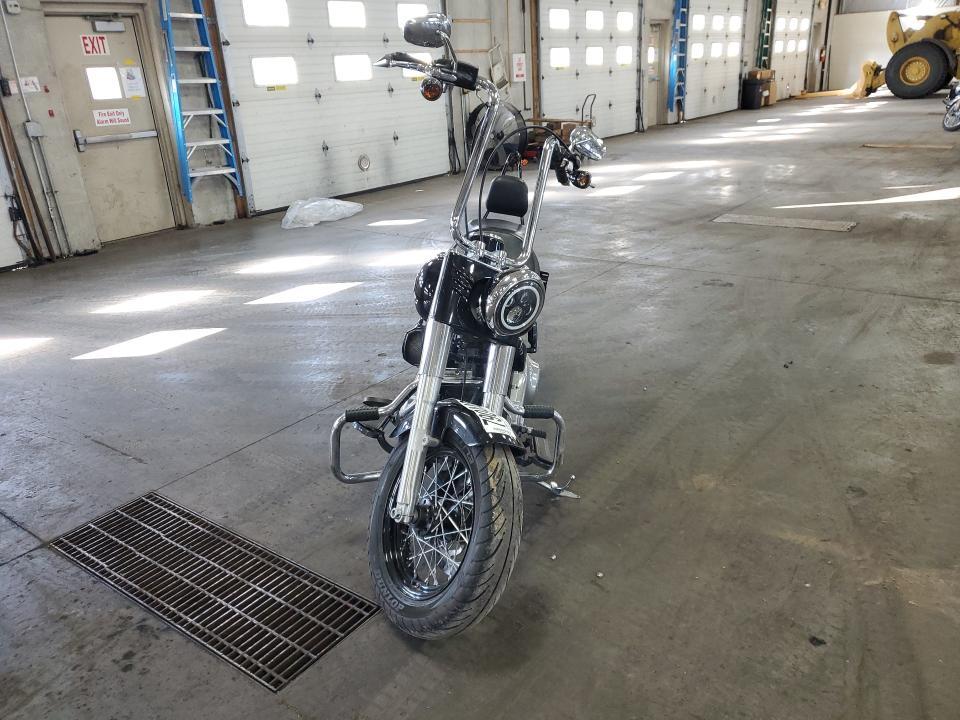 2017 Harley-Davidson FLS Softail Slim