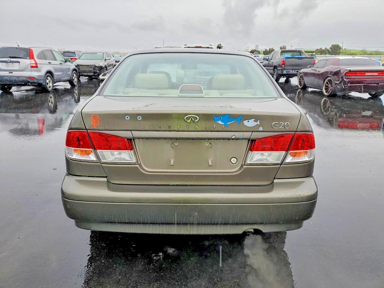 1999 Infiniti G20