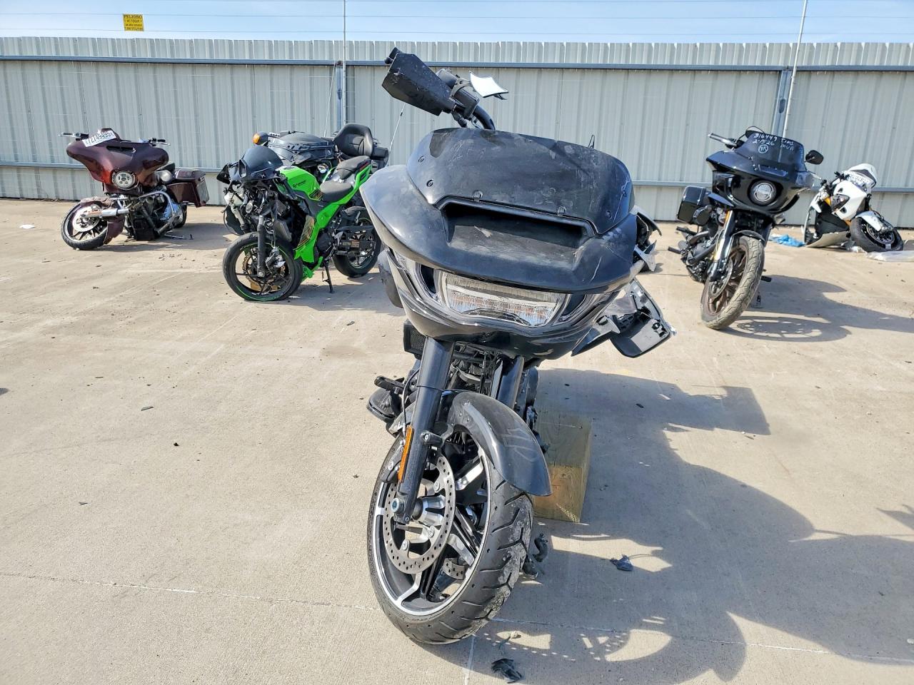 2025 Harley-Davidson Fltrx